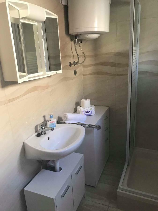 Sekler Ante Tribunj Apartment Tribunj  Bagian luar foto